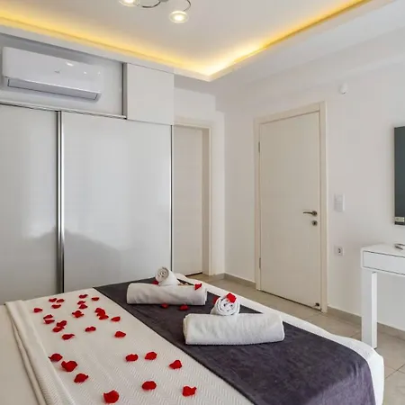 Oludeniz 4 Bedroom Villa *