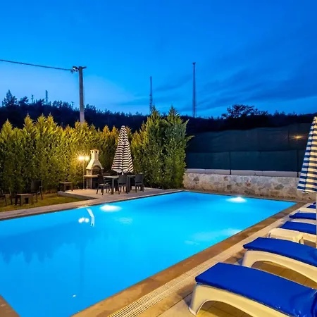 Villa Oludeniz 4 Bedroom 2902